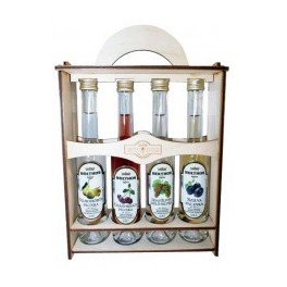 Mini palinka Wood box  (4 different flavor) with dried fruit by Bolyhos