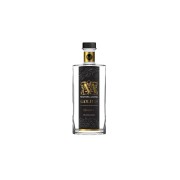 Plum Premiumn Gold 50  Palinka by Marton es Lanyai