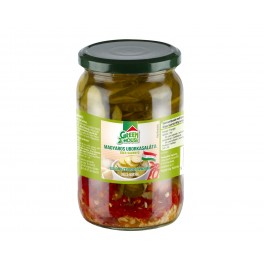 Hungarian Gherkin Salad with Garlic  680g